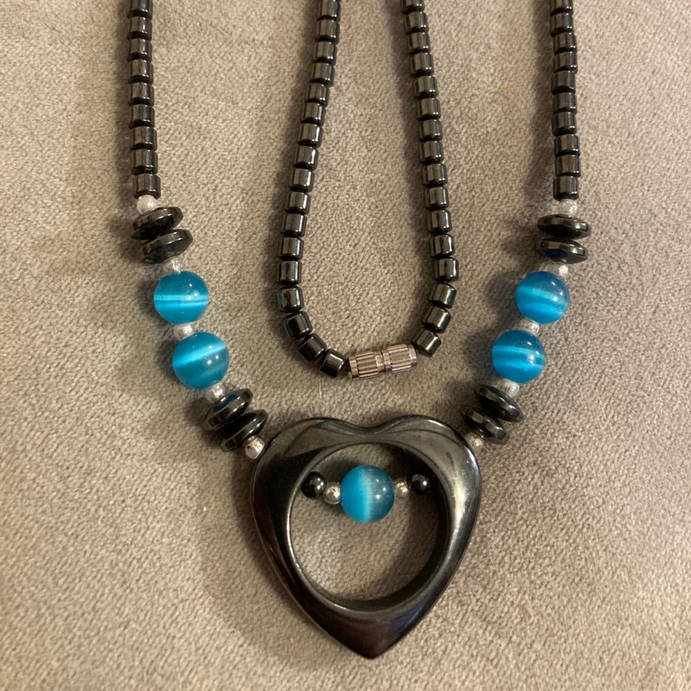 4/$10 Hematite Heart & Teal Cats Eye Necklace